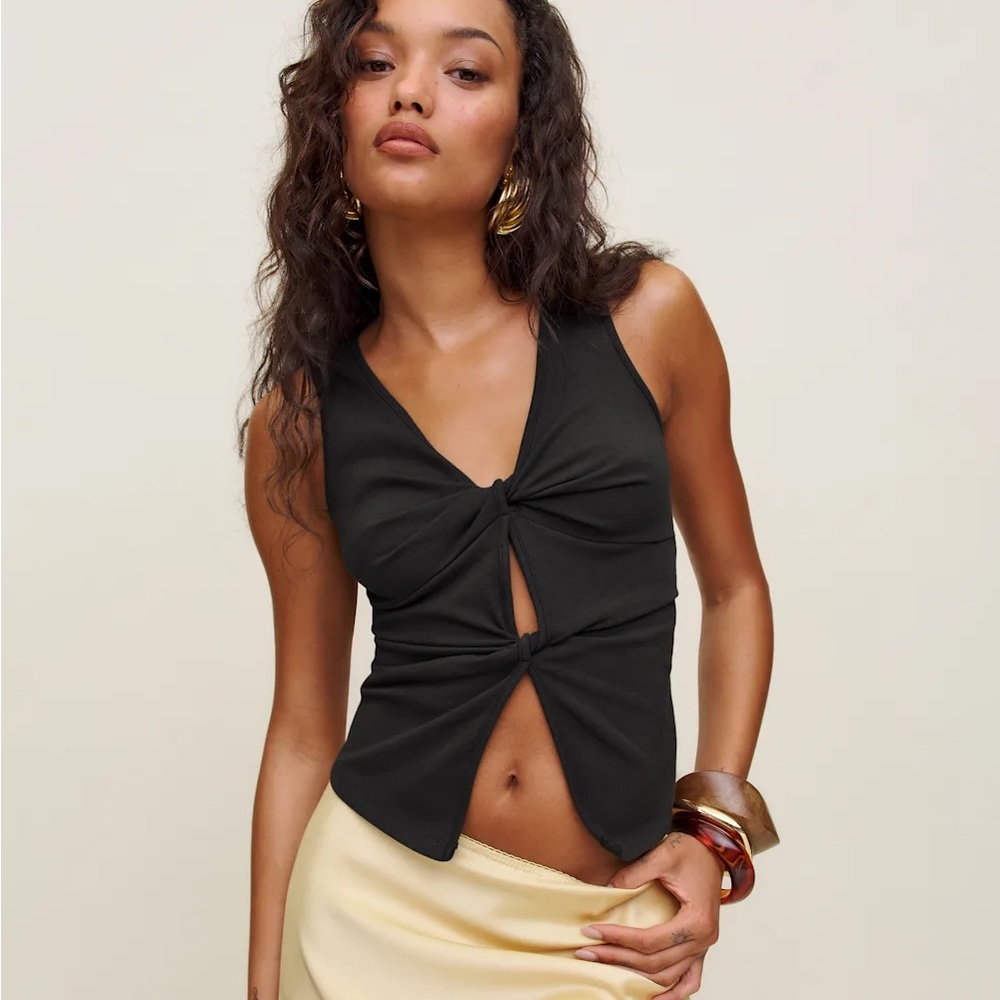 Reformation Tefi Knit top!